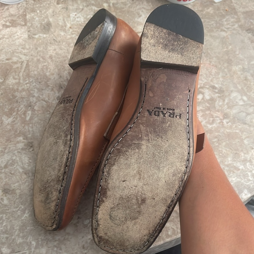 Prada Men’s Cognac Leather Slip On Loafers 8.5 - Picture 8 of 15